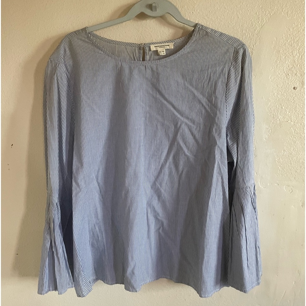Women’s top from Beach lunch lounge xl never worn